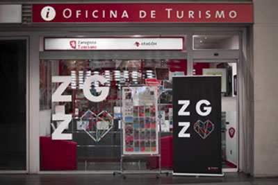 Fotografía Oficina de Turismo de la Estación Zaragoza Delicias