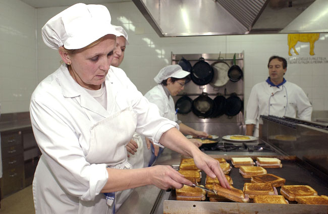 Imagen ampliada de los talleres de Auxiliar Cocina