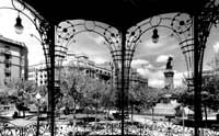 Quiosco de la Plaza de los Sitios