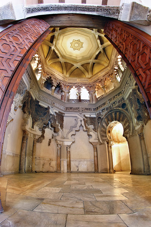 Le palais de l'Aljafería