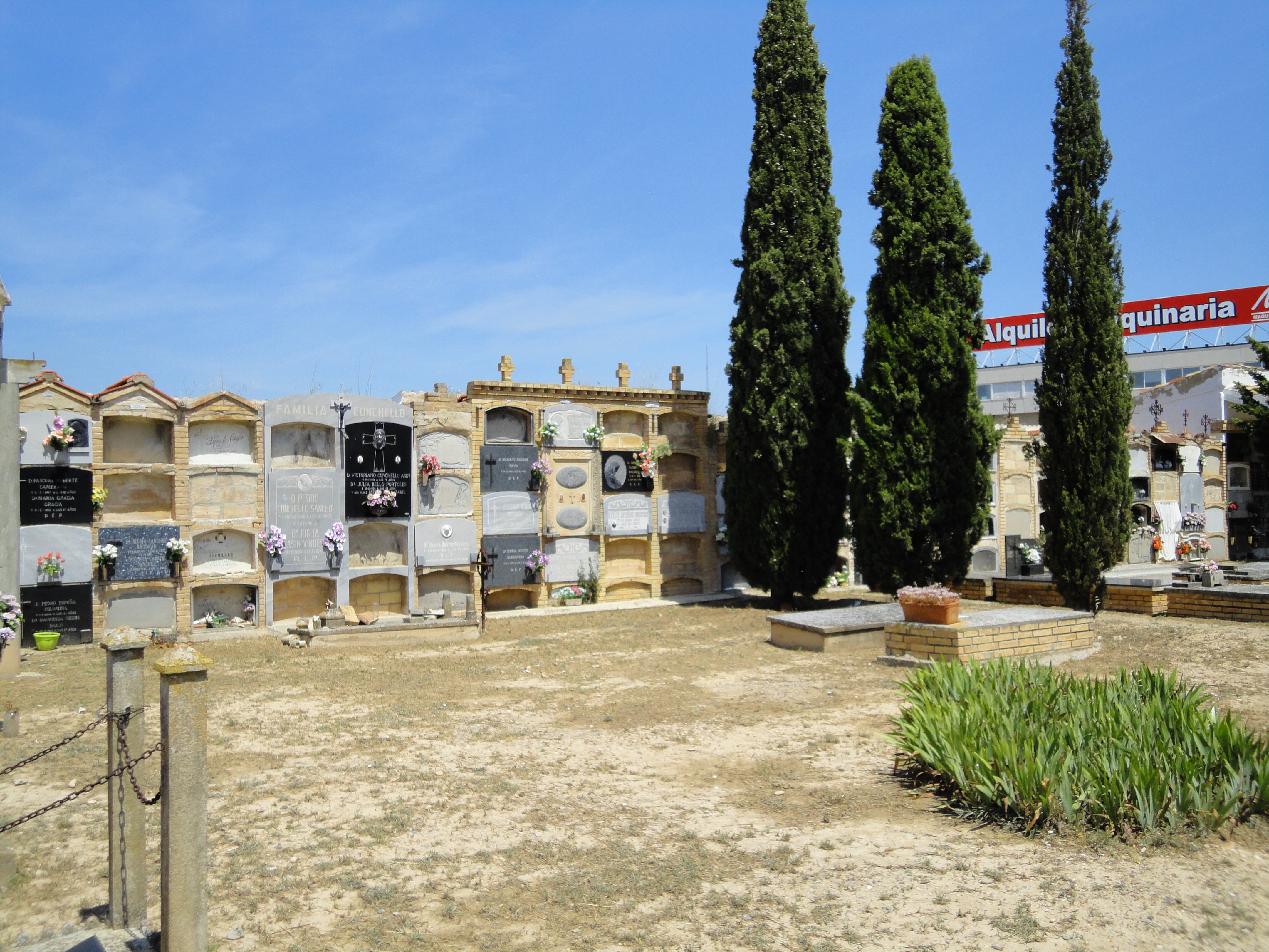 Historia del cementerio de San Juan de Mozarrifar
