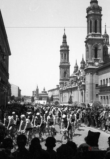 Salida de la vuelta desde Zaragoza 