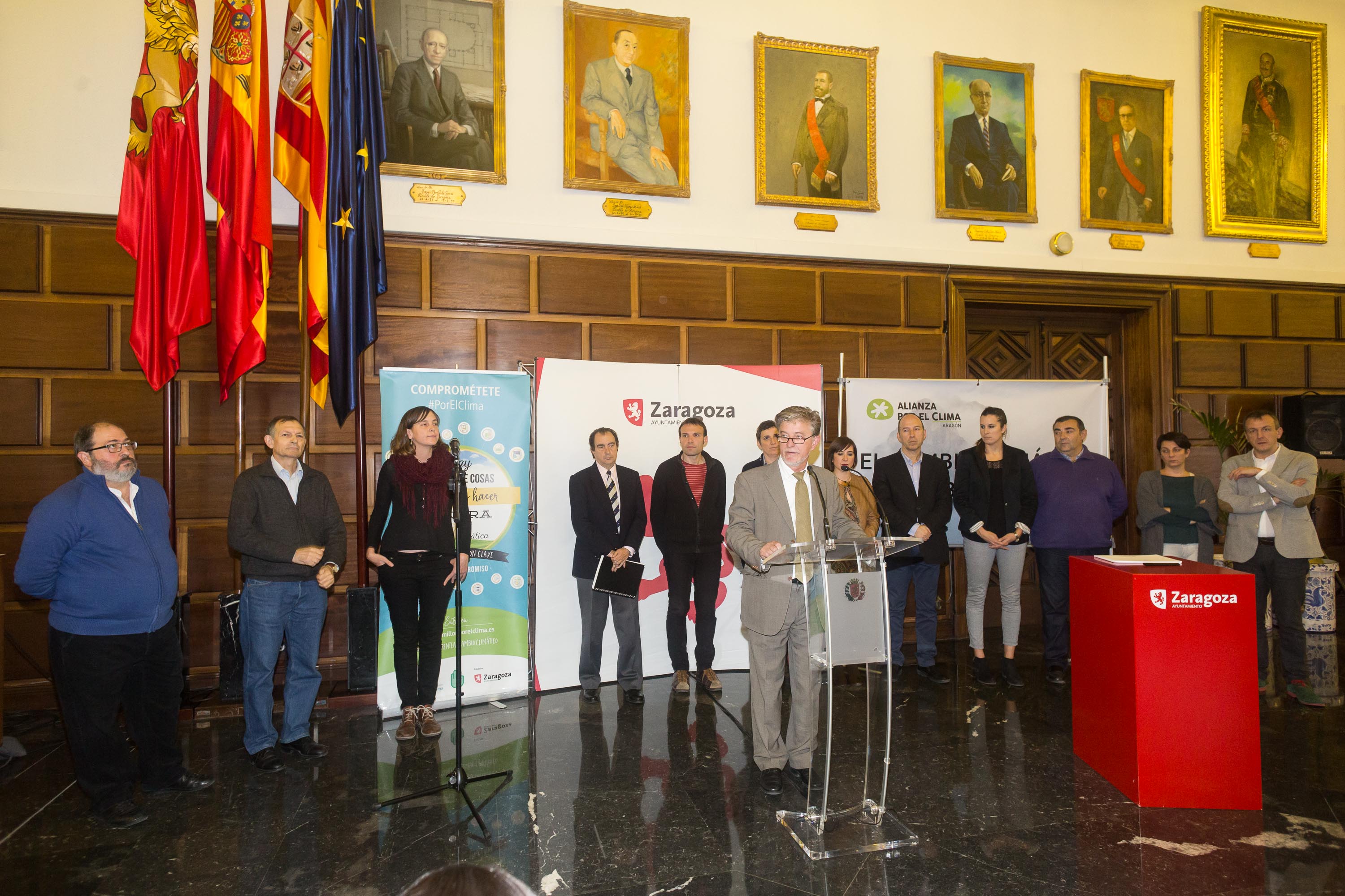 El Alcalde ha explicado los compromisos municipales 