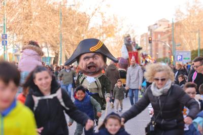 cabezudos corriendo