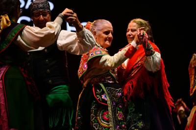 Muestra de folclore regional