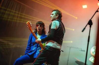 Nat Simons & Aurora Beltrán