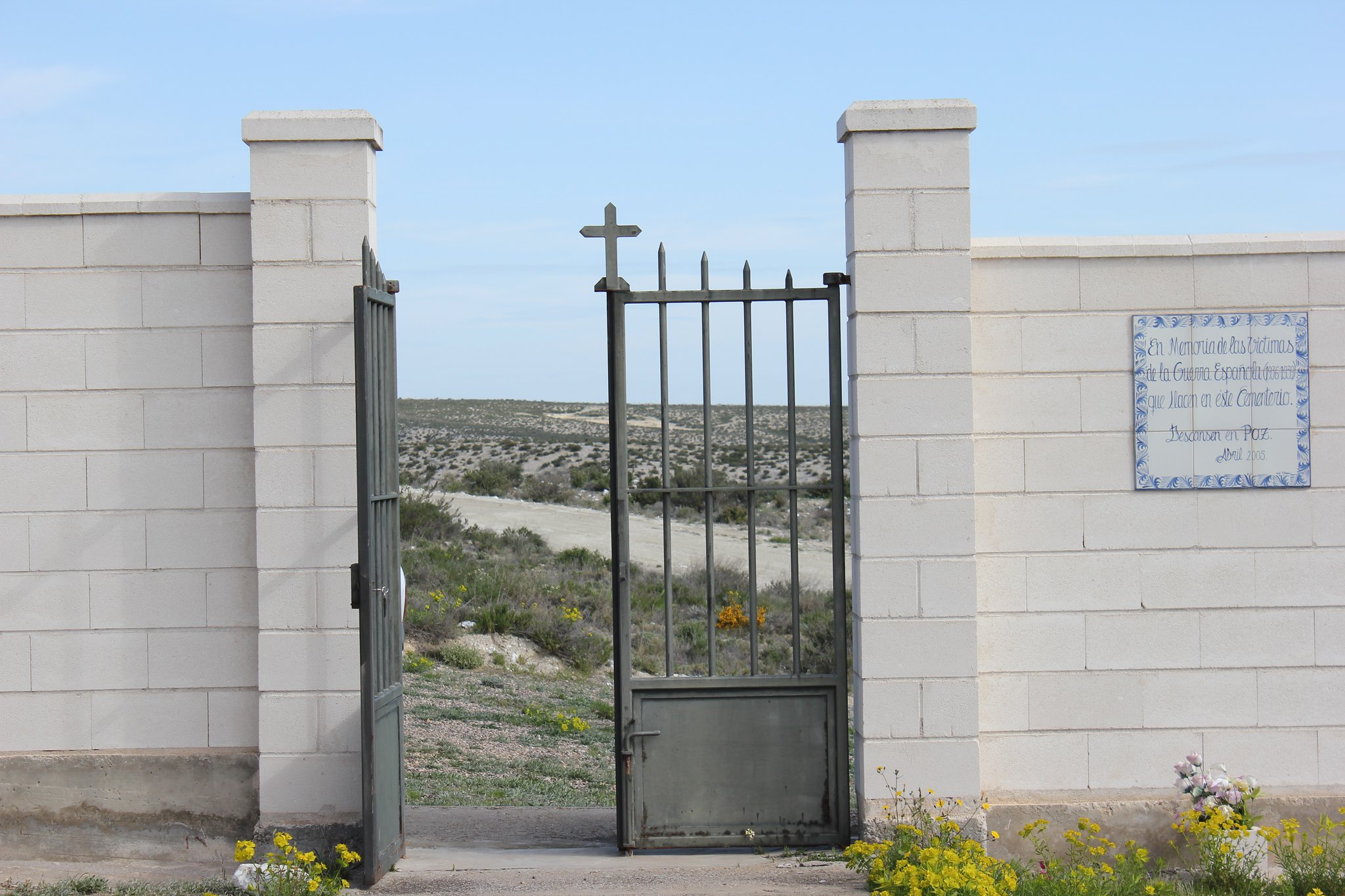 Imagen de Cementerio de Torrecilla de Valmadrid
