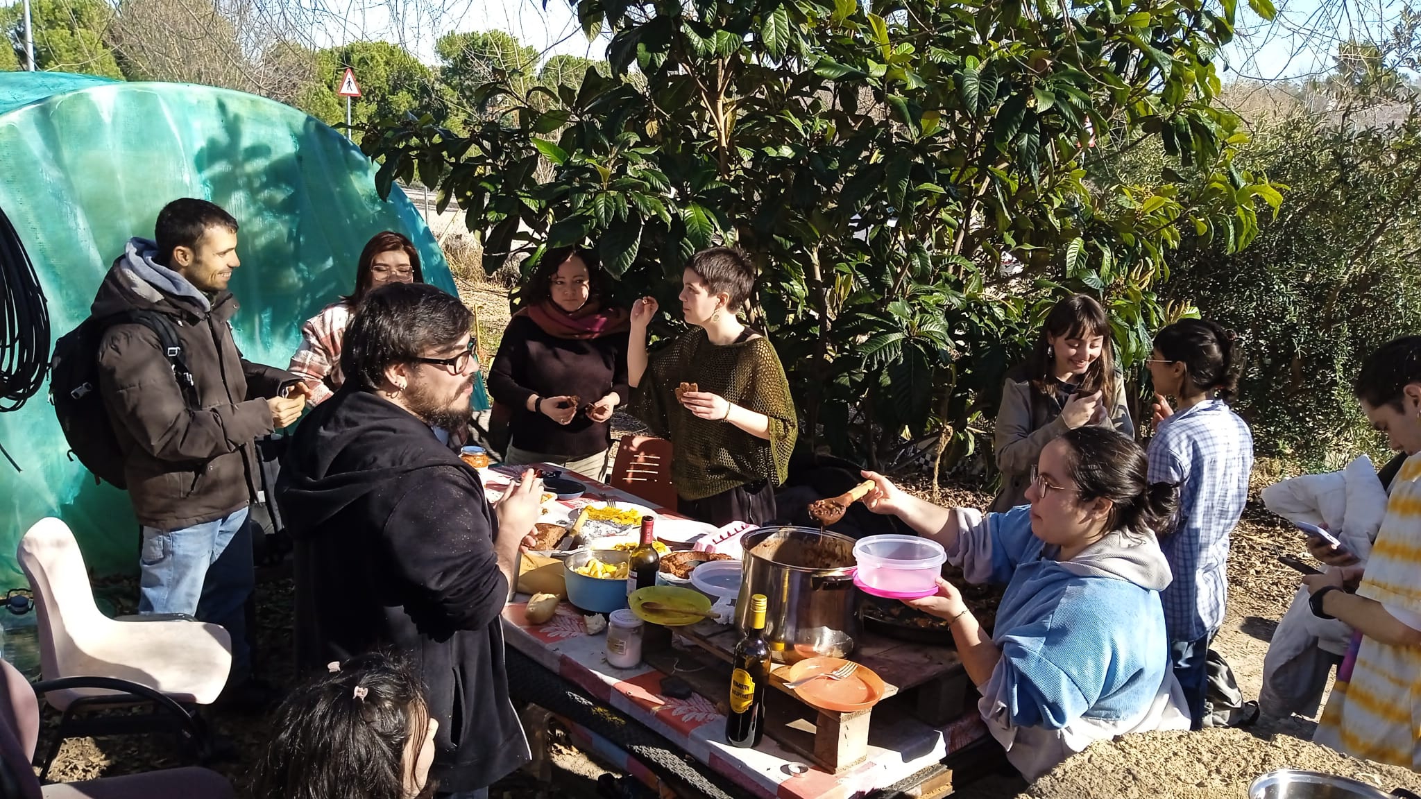 Rebelión alimentaria: Los jóvenes como impulsores de la educación para la ciudadanía global en la ciudad de Zaragoza a través de la alimentación como eje estratégico de transformación económica y social