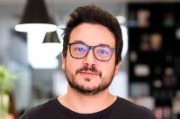 Café CO... Javier Lapuerta - Detalier (Online)