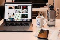 Recursos de inteligencia artificial con Canva